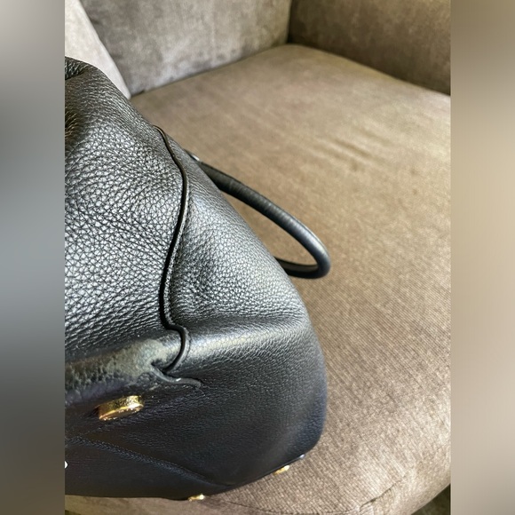 Michael Kors Riley large black pebbled leather crossbody handbag satchel! - Picture 7 of 16